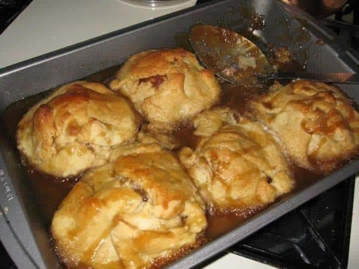 OLD FASHIONED APPLE DUMPLINGS – Here is the full recipe⬆️